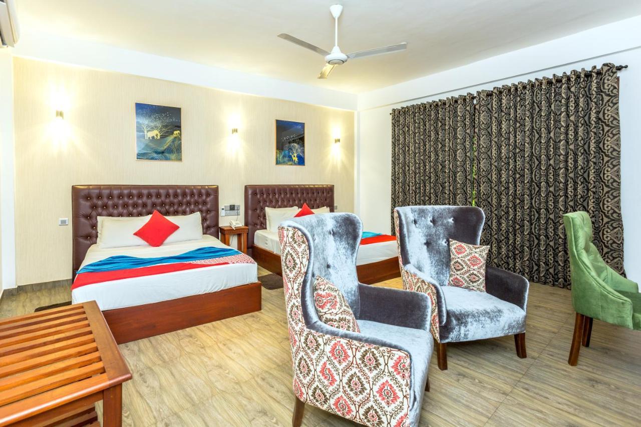 Polhena Grand Resort & Banquet 마타라 외부 사진