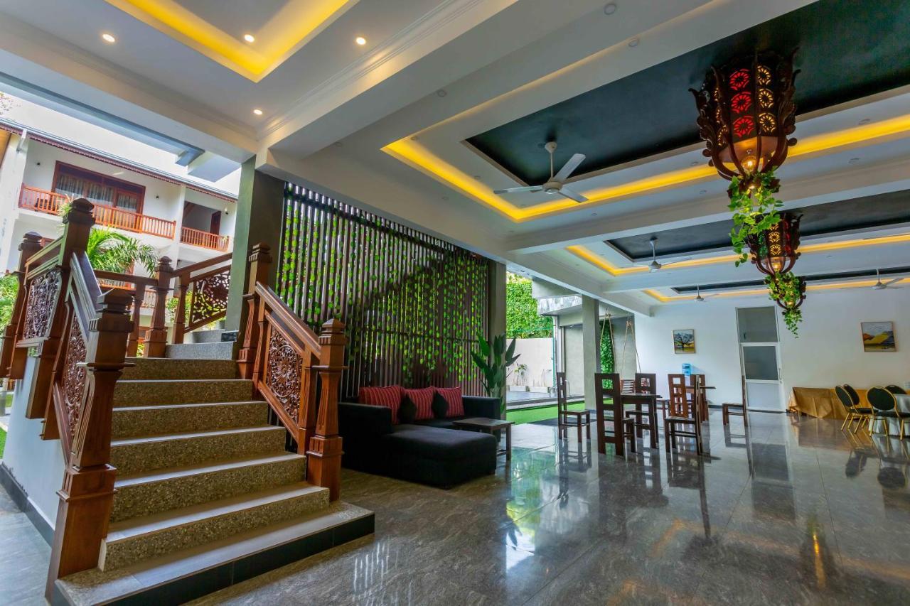 Polhena Grand Resort & Banquet 마타라 외부 사진