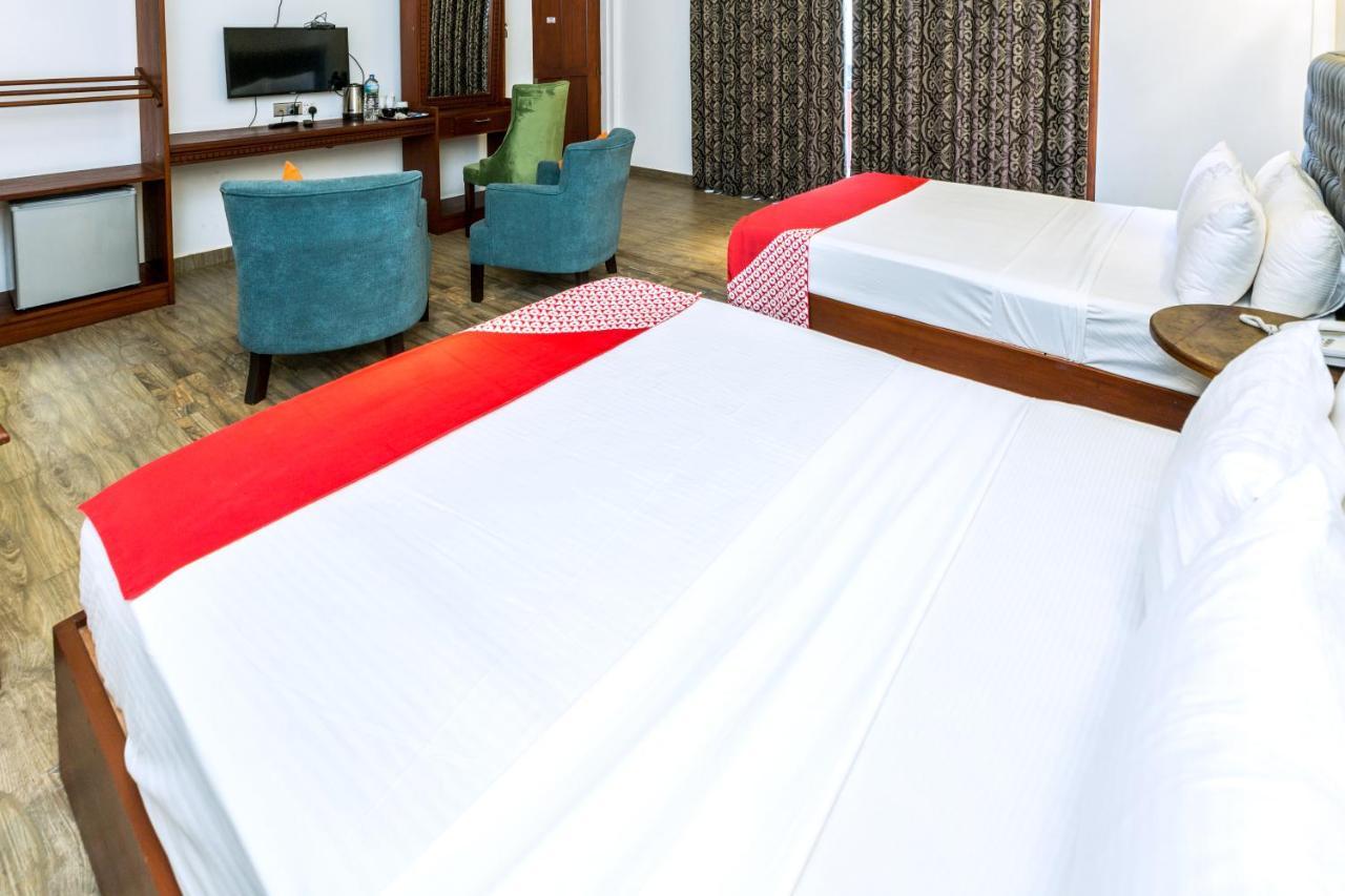 Polhena Grand Resort & Banquet 마타라 외부 사진
