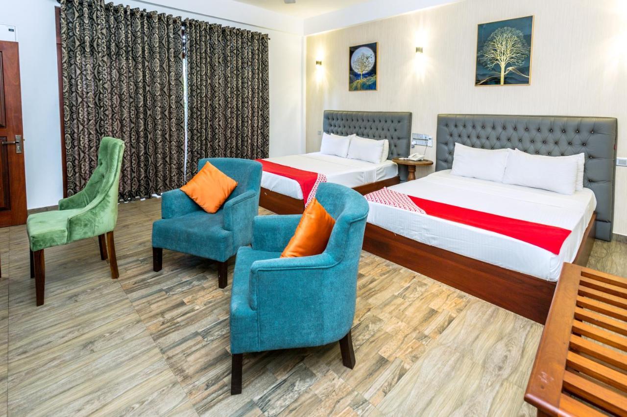 Polhena Grand Resort & Banquet 마타라 외부 사진