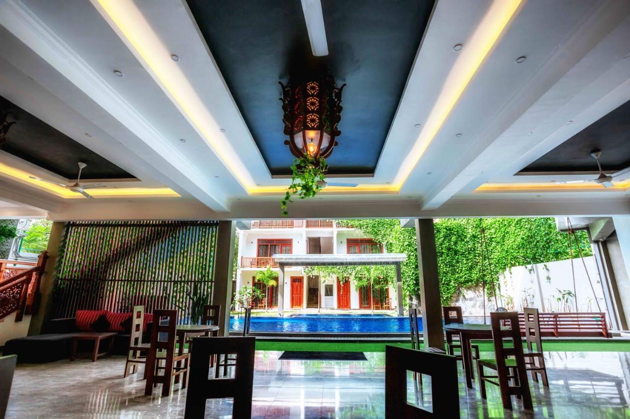 Polhena Grand Resort & Banquet 마타라 외부 사진