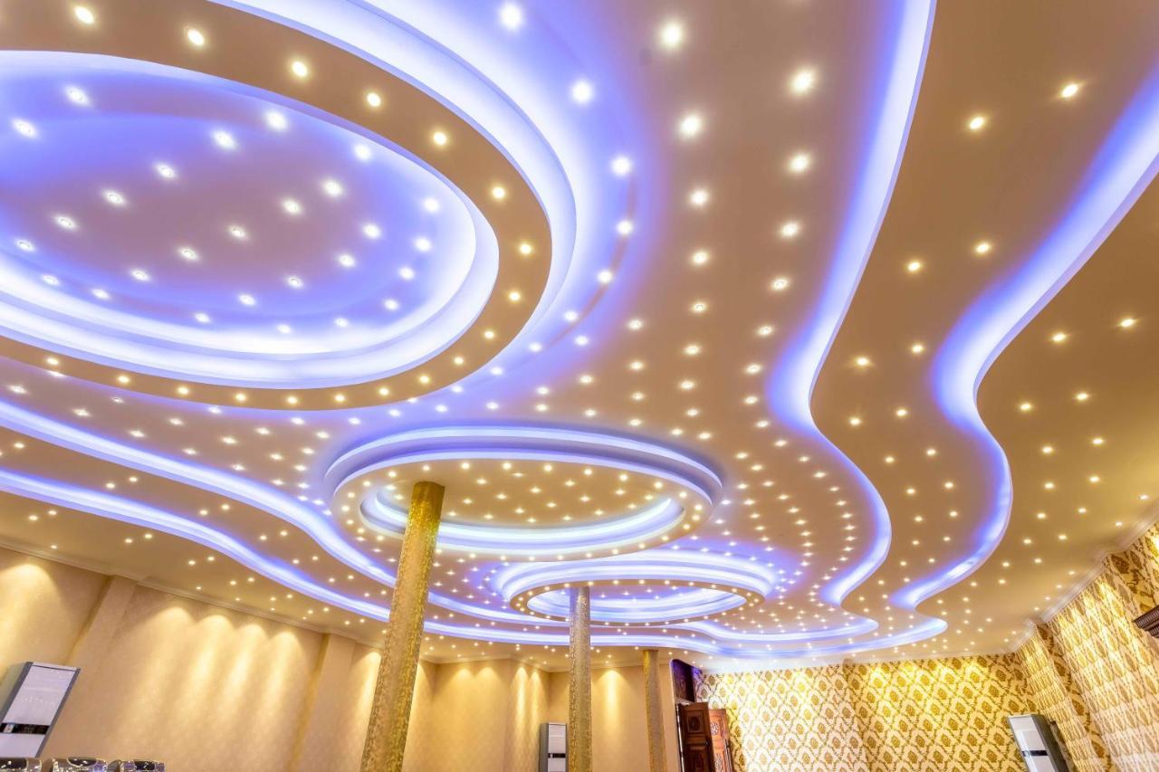 Polhena Grand Resort & Banquet 마타라 외부 사진